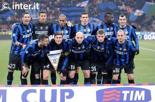 中超11月最佳球员候选：法比奥领衔，王燊超、吴曦、侯森在列（中超11月最佳球员候选名单：法比奥领跑，王燊超、吴曦、侯森入围）