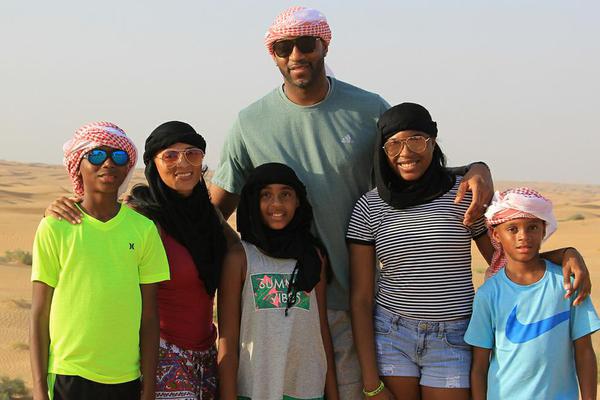 勒伯夫：帕尔默去皇马？这未必是好事；埃斯特旺会是顶尖球员（勒伯夫：帕尔默转投皇马未必明智，埃斯特旺有望跻身顶级球星）