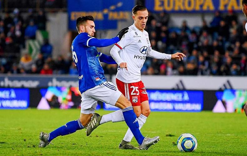 米体：家乡球队维亚雷焦深陷低迷，里皮对球员讲话鼓励他们