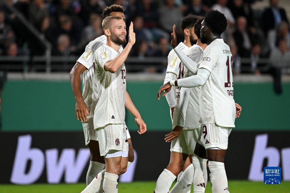 球队抓住每一个反击机会