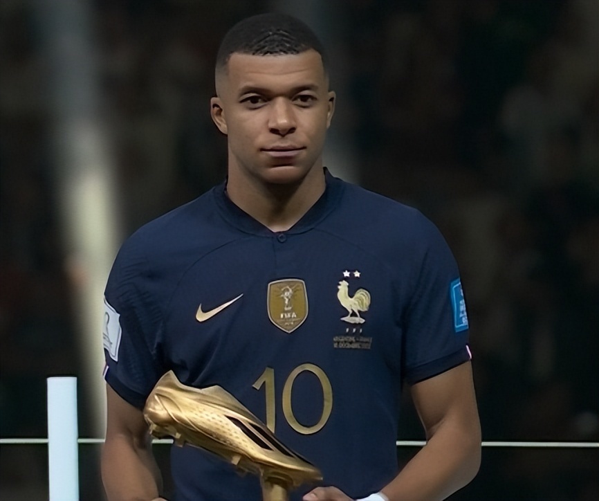 山东vs津门虎：4外援PK3外援，孙启航首发，王大雷缺阵