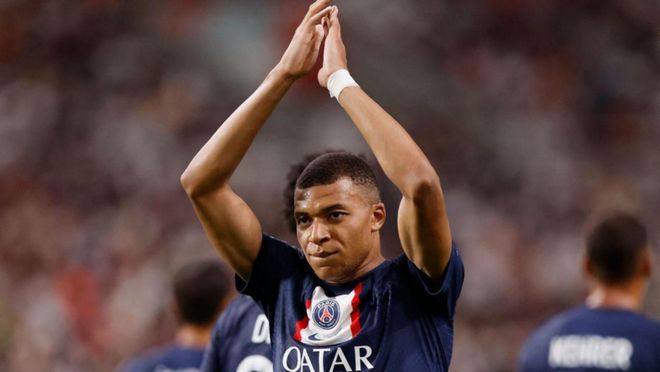 阿拉维斯对阵皇家马德里：西甲第16轮生死之战（阿拉维斯VS皇家马德里：西甲第16轮生死对决）