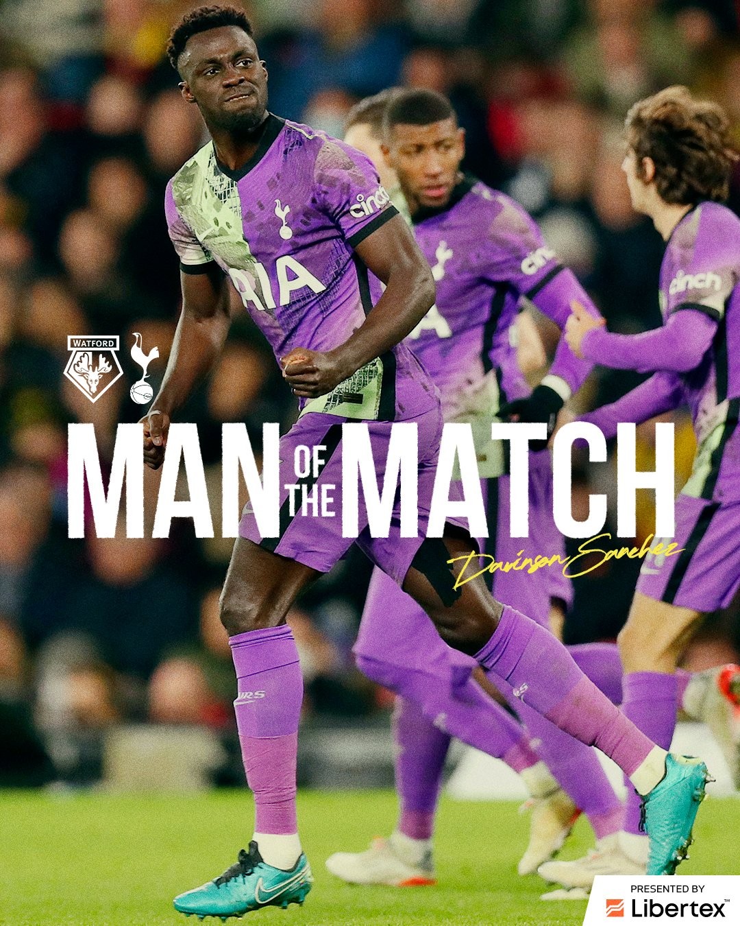 镜报：安菲尔德球迷因现场警报响起被暂时疏散，现已重新进场