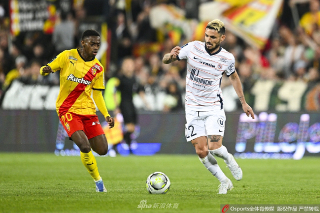 ATP总决赛 辛纳笑到最后