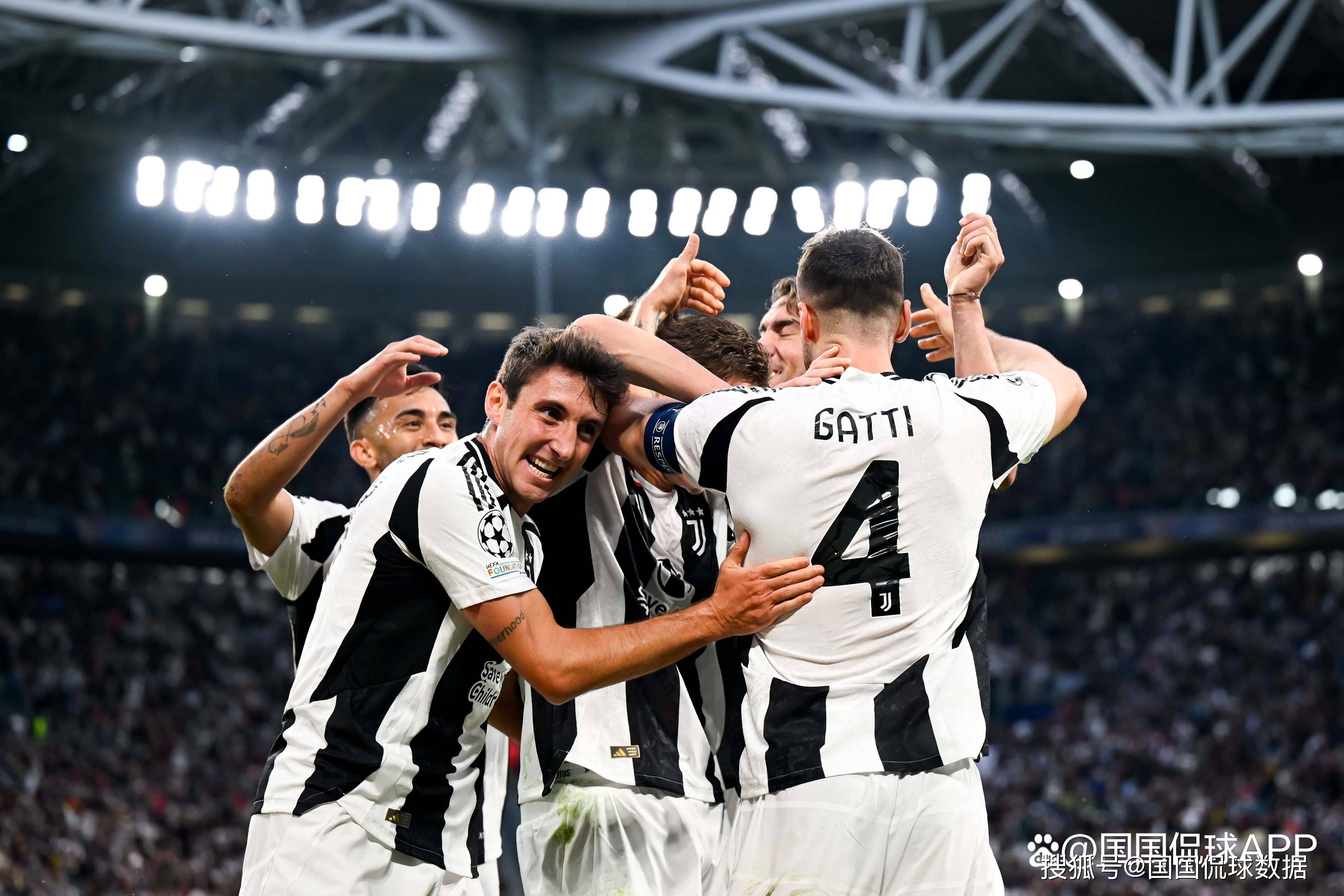 加维：亚马尔是最好的球员 但无法与梅西相提并论（加维：亚马尔是当下最佳，却还难与梅西同日而语）