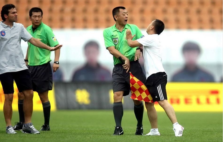 Roobet2025年赞助多支电竞战队