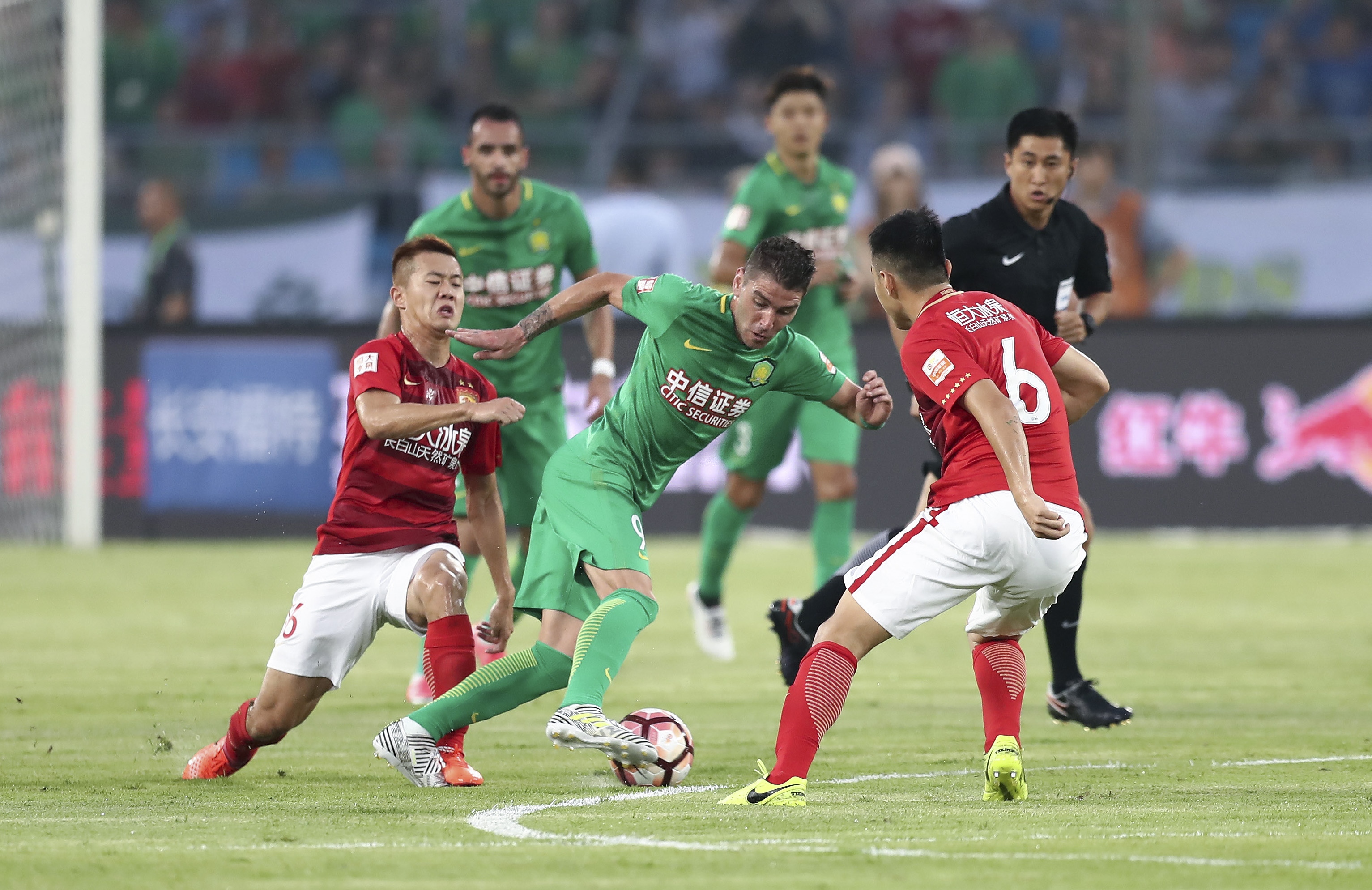 雷霆vs勇士首发出炉：库里缺阵，SGA搭档杰威